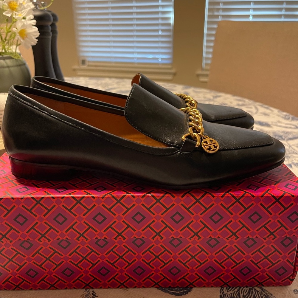 AUTHENTIC Tory Burch Mini Benton Loafers